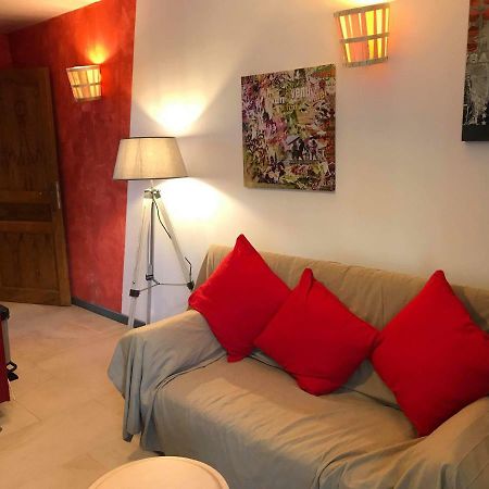 Les Lodges Du Canal Vue Sur Le Canal Rogny Exterior foto